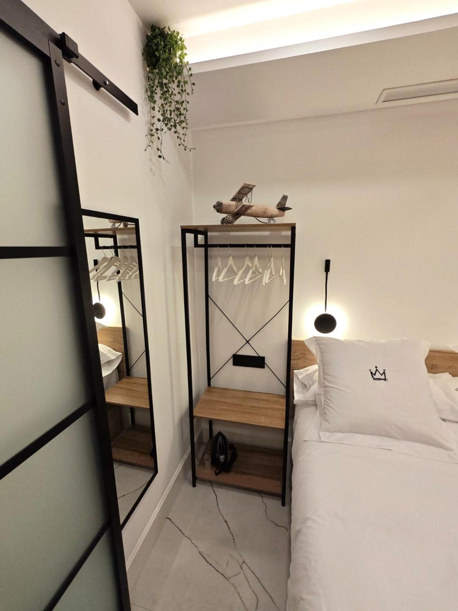 La Parada Del Rey - Luxury Suites Plasencia Eksteriør bilde
