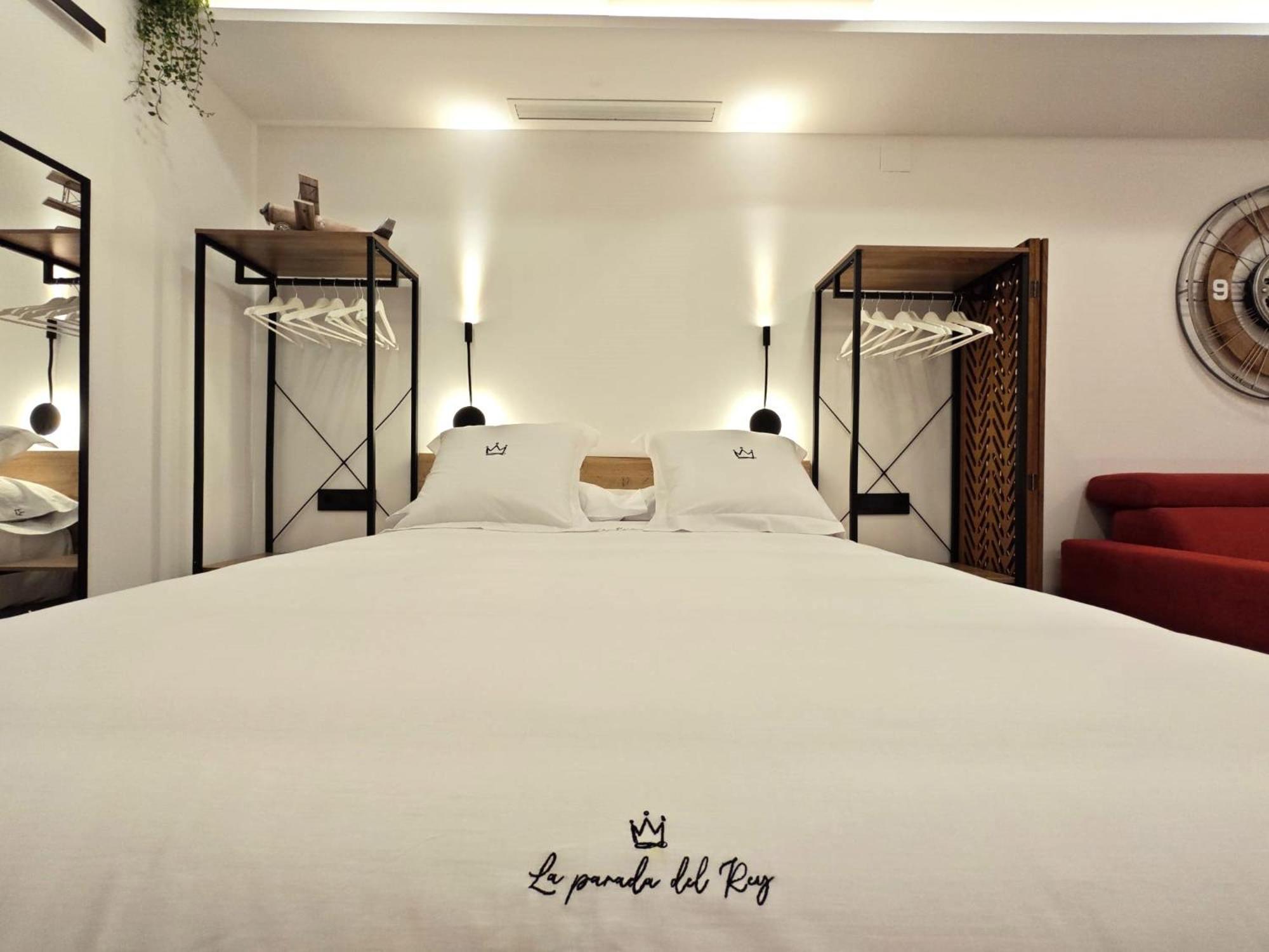 La Parada Del Rey - Luxury Suites Plasencia Eksteriør bilde